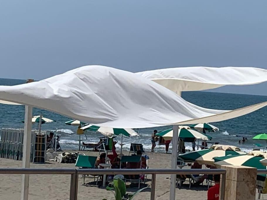 Bilocale A Due Passi Dal Porto E Dal Mare Lejlighed Lido di Ostia Eksteriør billede